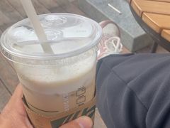 -星巴克臻选(北京世贸天阶店)