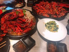 -沪小胖小龙虾(淮海中路旗舰店)