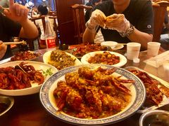 冰镇小龙虾-郑东靓靓虾馆·金牌油焖大虾(天泽街店)
