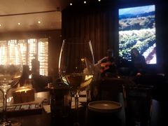 -wineapp葡萄酒餐吧(外滩金融中心店)