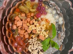 -涨巢·潮玩水疗局