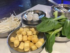 -运气牛自助酱大骨火锅(南京东路店)