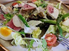 香煎金枪鱼刀豆沙拉-HELLO 27 意面·沙拉·帕尼尼