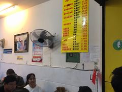 大堂-海汇源老烧麦店(东大街总店)
