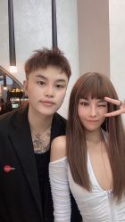-东秀护肤造型