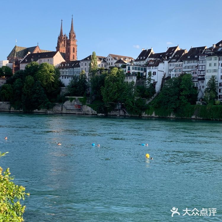 巴塞尔（又称为巴泽尔，德：Basel，法：B氀攀