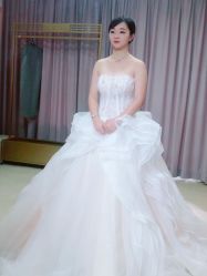 -LOVE SHINE婚纱·红鼎庄龙凤褂·妈妈装定制