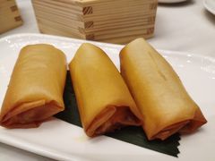 金沙鸡蛋春卷-粤江春·早茶·潮粤菜·宴会(罗湖宝能中心店)