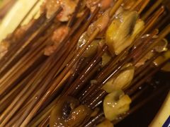 -拈签一笑黄牛肉辣卤串串