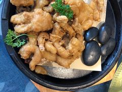 重庆小酥肉-野蔓果·山野菜(西湖景区·龙井茶田店)