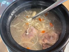 -老火大骨头汤馆