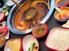 -醉董牛川派鲜肉自选火锅(烟台店)