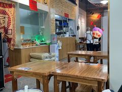 -窄巷口生烫牛肉米线(景云路店)