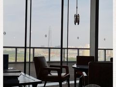 -于家堡洲际酒店·堡子里酒廊