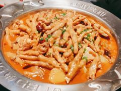 -胖哥俩肉蟹煲(华贸店)