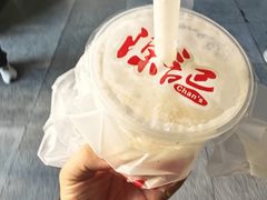 -陈记甜品窝(中山北路店)
