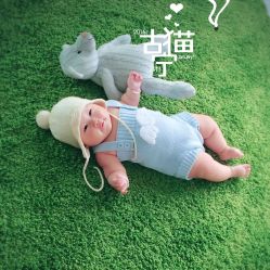 -苹果树儿童摄影工作室