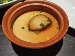 小鲍鱼炖蛋-吴越荣记苏州菜·松鼠桂鱼(月光码头店)