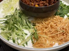京酱滑嫩肉丝-满园烤鸭·春饼(沈北万达店)