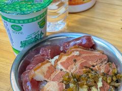 -梁阿婆廿年老牌扣肉糯米饭