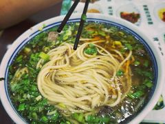 牛肉拉面-西域美食蘭州拉面