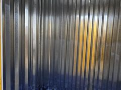 -安东易迷你自助仓储寄存仓库(顾戴路店)