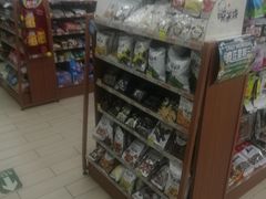 -全家便利店(莲花池东路店)