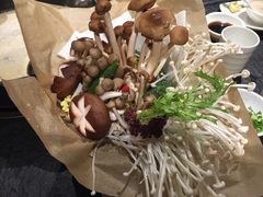 -煲宫猪肚鸡(昆山金鹰国际购物中心店)