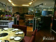 大堂-潮汕牛肉火锅
