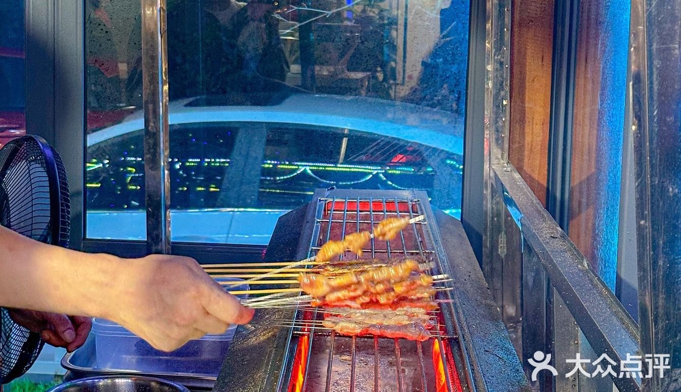 武汉烧烤哪家强？｜万福临榜上有名❗️❗️