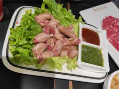 -常赢三兄弟·清真涮肉·清真炒菜(朝阳新城店)
