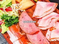 -DEEP·美式餐吧(五棵松华熙LIVE店)