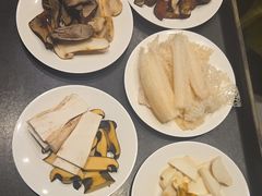 -天宜隆蘑菇宴火锅(石景山旗舰店)