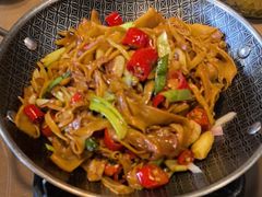 -东口码头·烧鸽子·鱼头泡饼·地方菜(金鹰悦城店)