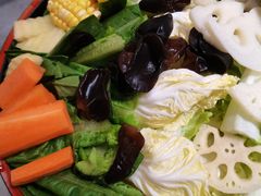 -一朵菌·野生菌探索家火锅(南亚店)