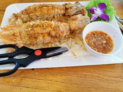 -两兄弟Song Pee Nong(2号店)
