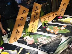 -领鲜活海鲜榴莲自助火锅(东门店)