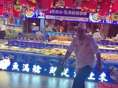 -鱼满舱·鲜活海鲜·正宗鲁菜