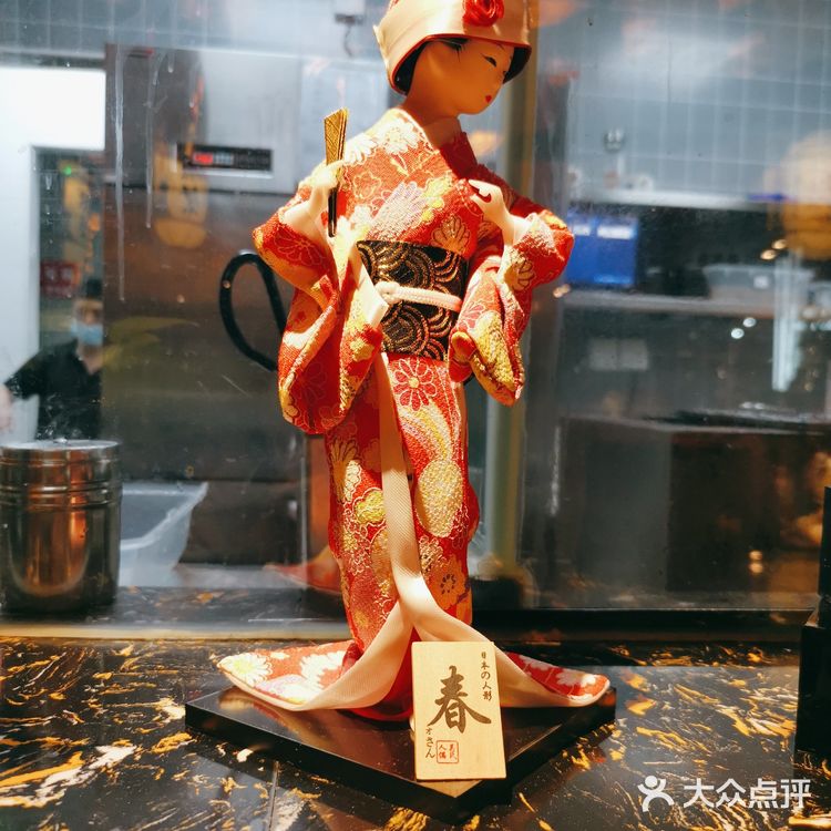 路子最野的日料店🆒 吃个饭顺便安排相个亲[惊讶]