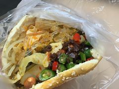 鸡蛋菜夹馍-三兄弟高炉烧饼