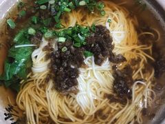 清汤牛肉面-默记孙抄手(经开万达店)