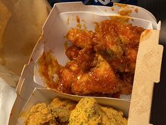 -BHC炸鸡(明洞总店)