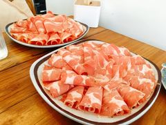 -毛辣果·贵州红酸汤牛肉火锅(西单店)
