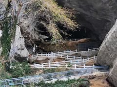 -百色大石围天坑群