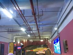 -龙湖虹桥天街-停车场