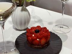 -潮一不贰·法式甜品·生日蛋糕·西式简餐(外滩店)