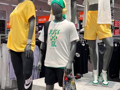 -百联奥特莱斯广场(南京店)