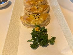 叉烧酥-申粤轩酒楼·三十年粤菜经典(丁香花园店)
