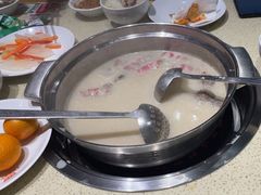 -煲大王猪肚鸡·椰子鸡火锅(红谷滩万达店)
