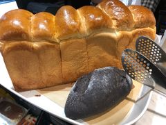 牛奶吐司面包-多乐之日(和平伊势丹店)